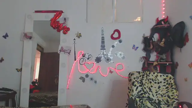 Snapshot of brigitht chatting on 5, 10, 2025 brigitht online show from 5, 10, 2025