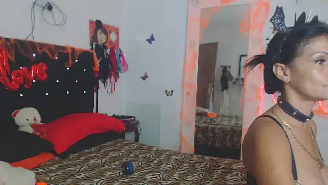 Snapshot of brigitht chatting on 8, 10, 2025 brigitht online show from 8, 10, 2025