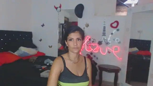 Snapshot of brigitht chatting on 3, 11, 2025 brigitht online show from 3, 11, 2025