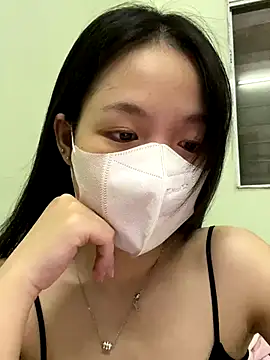 Snapshot of minmin2kk5 chatting on 4, 10, 2025 minmin2kk5 online show from 4, 10, 2025