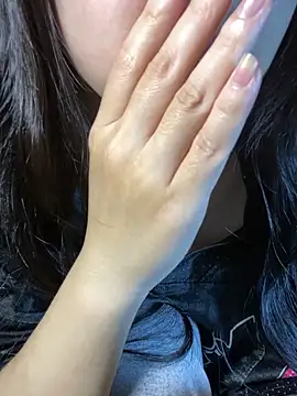 Snapshot of minmin2kk5 chatting on 4, 12, 2025 minmin2kk5 online show from 4, 12, 2025