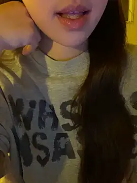 minmin2kk5 online show from 13, 3, 2026