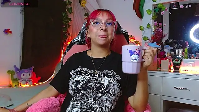 Littlerouse  online show from 3, 12, 2025