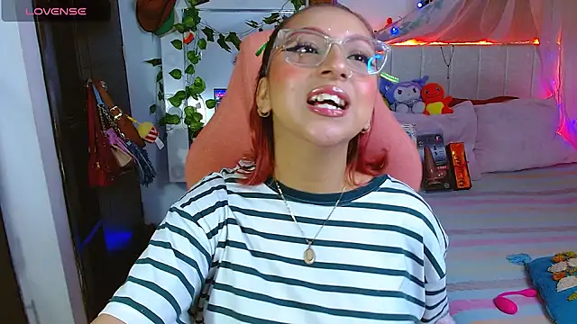 Snapshot of Littlerouse_ chatting on 27, 3, 2026 Littlerouse online show from 27, 3, 2026