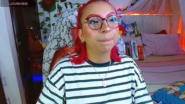 Snapshot of Littlerouse_ chatting on 24, 4, 2026 Littlerouse online show from 24, 4, 2026