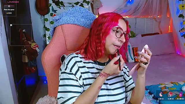 Snapshot of Littlerouse_ chatting on 19, 5, 2026 Littlerouse online show from 19, 5, 2026