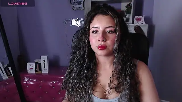 Snapshot of celeste_blue69 chatting on 22, 2, 2025 celeste blue69 online show from 22, 2, 2025