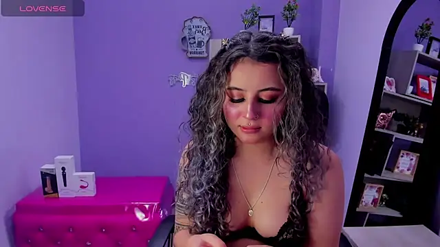 Snapshot of celeste_blue69 chatting on 15, 3, 2025 celeste blue69 online show from 15, 3, 2025