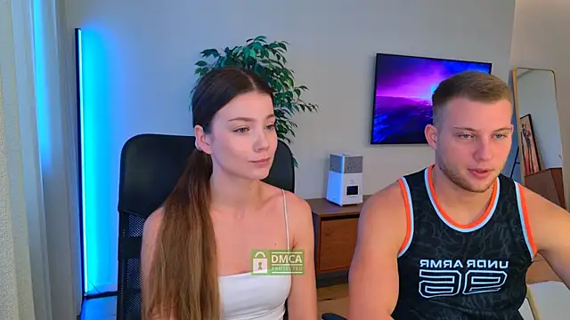Snapshot of Jony_and_Jessica chatting on 23, 6, 2026 Jony and Jessica online show from 23, 6, 2026