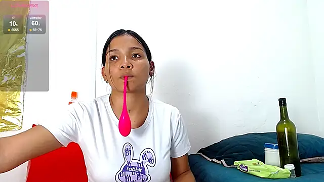 camilavagina24 online show from 26, 12, 2024