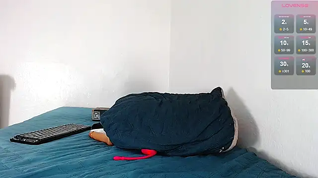 camilavagina24 online show from 14, 1, 2025