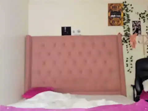 Wendy smal - online show from 21, 2, 2025