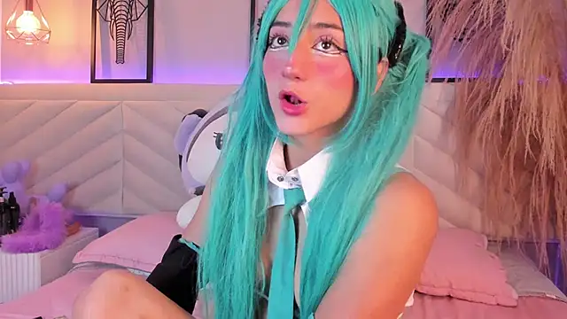 miia  baker online show from 5, 2, 2025