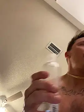 Snapshot of rock-hard-fun chatting on 16, 1, 2025 rock-hard-fun online show from 16, 1, 2025