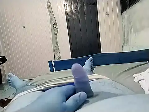 Snapshot of NumeralChevre chatting on 11, 2, 2025 NumeralChevre online show from 11, 2, 2025