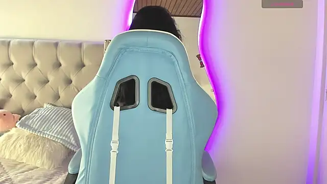 Snapshot of Violet_Rost chatting on 12, 12, 2024 Violet Rost online show from 12, 12, 2024