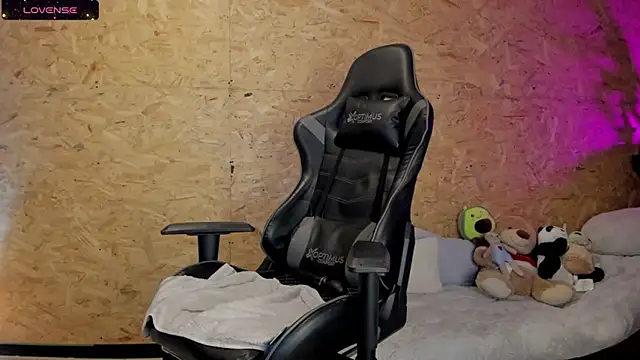 Snapshot of Biancastrongg chatting on 22, 2, 2025 Biancastrongg online show from 22, 2, 2025