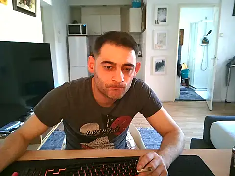 mihaimichael online show from 1, 5, 2026