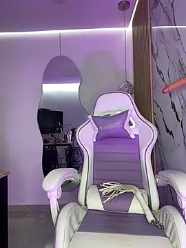 Snapshot of Herem369 chatting on 26, 10, 2025 Herem369 online show from 26, 10, 2025