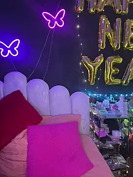 Snapshot of AlisonHoot69 chatting on 12, 1, 2026 AlisonHoot69 online show from 12, 1, 2026