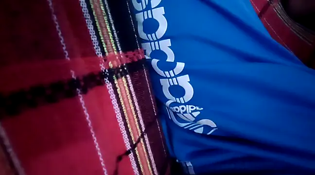 Snapshot of PIKAdePAU27 chatting on 20, 1, 2025 PIKAdePAU27 online show from 20, 1, 2025