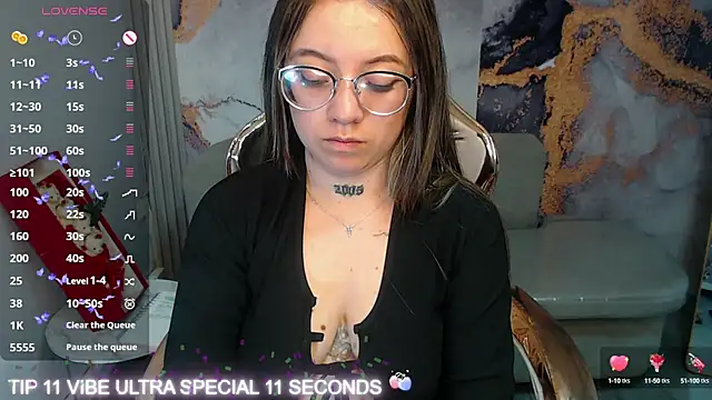 Snapshot of Cristal_v_1 chatting on 15, 3, 2025 Cristal v 1 online show from 15, 3, 2025