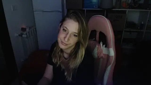 Pinkyladyxxx online show from 24, 1, 2025