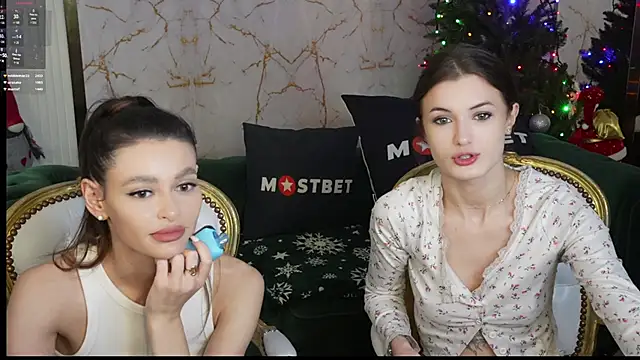 Britney054 online show from 9, 1, 2025