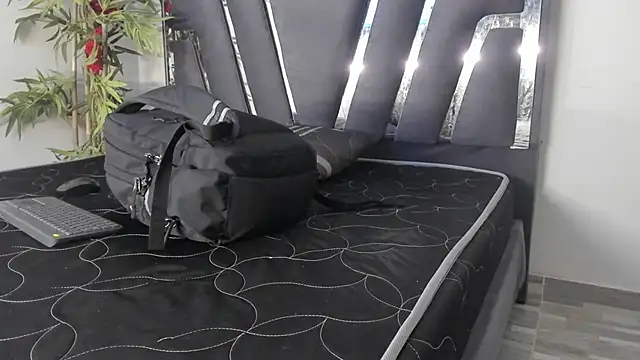 Black Rose2 online show from 7, 3, 2025