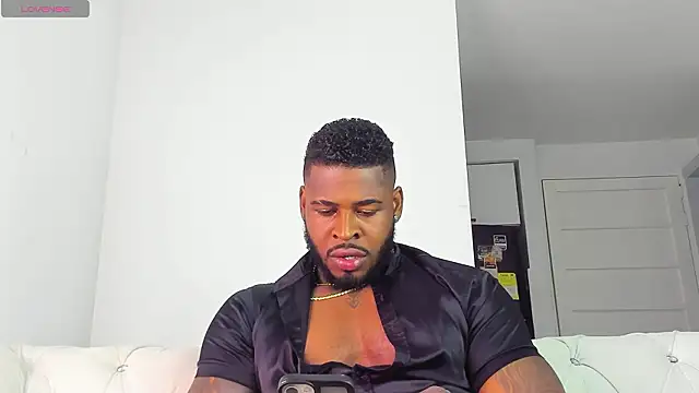 Snapshot of Makonneen chatting on 3, 2, 2026 Makonneen online show from 3, 2, 2026