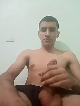 Snapshot of Rogersmit2 chatting on 28, 2, 2025 Rogersmit2 online show from 28, 2, 2025