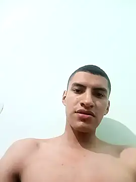 Snapshot of Rogersmit2 chatting on 19, 10, 2025 Rogersmit2 online show from 19, 10, 2025