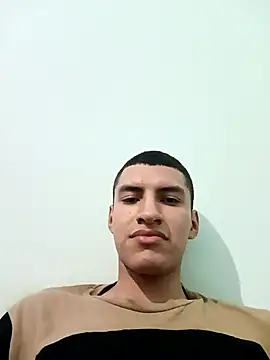 Snapshot of Rogersmit2 chatting on 26, 11, 2025 Rogersmit2 online show from 26, 11, 2025