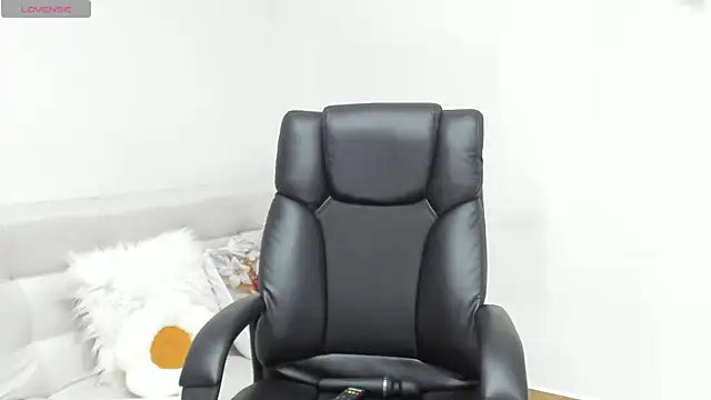 Snapshot of AprilDubois chatting on 21, 12, 2024 AprilDubois online show from 21, 12, 2024