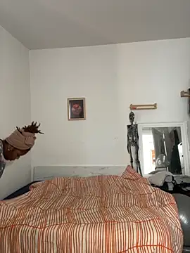 Goddess Nafeesha online show from 29, 10, 2025