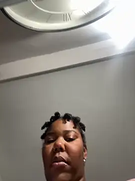 Goddess Nafeesha online show from 10, 11, 2025