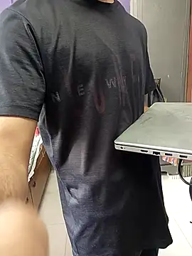 Snapshot of INDIAN_PRINCE_01 chatting on 16, 11, 2025 INDIAN PRINCE 01 online show from 16, 11, 2025