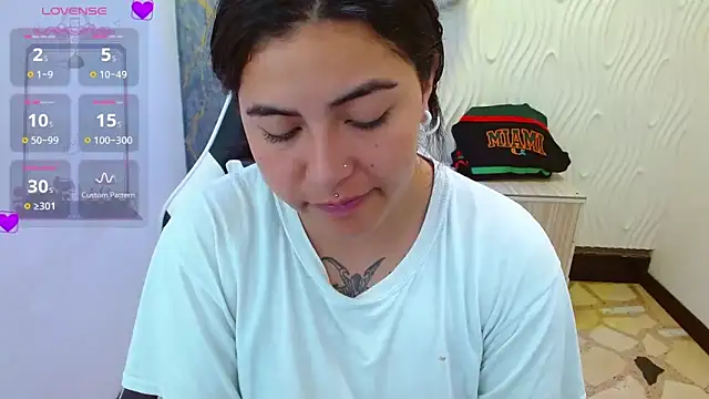  luna torres online show from 3, 12, 2025