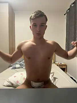 Snapshot of heyaeric chatting on 7, 3, 2025 heyaeric online show from 7, 3, 2025