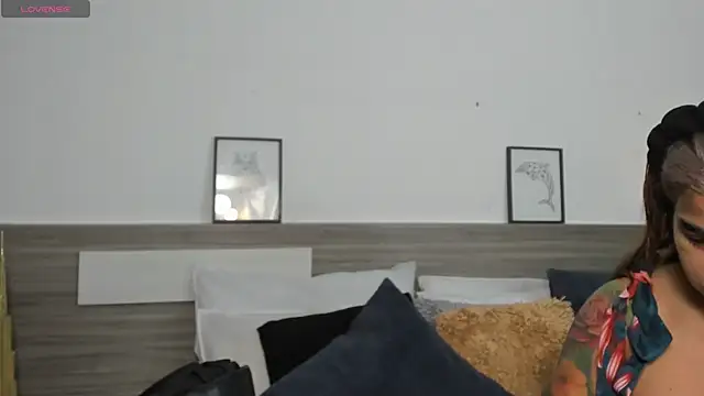 Snapshot of SaraaJhonsonn chatting on 26, 4, 2026 SaraaJhonsonn online show from 26, 4, 2026