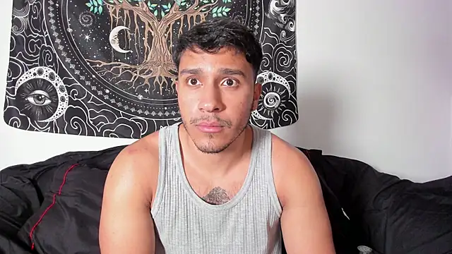 Snapshot of JayMarcos_ chatting on 23, 10, 2025 JayMarcos online show from 23, 10, 2025