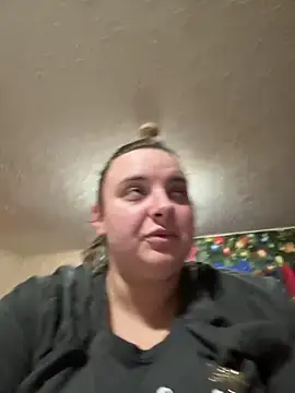 Snapshot of lairarose chatting on 16, 11, 2025 lairarose online show from 16, 11, 2025