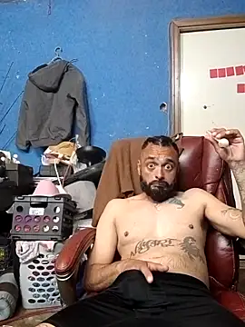 Snapshot of C8L3U chatting on 11, 3, 2026 C8L3U online show from 11, 3, 2026