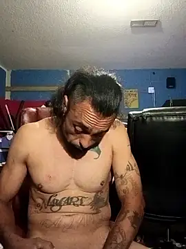 Snapshot of C8L3U chatting on 26, 4, 2026 C8L3U online show from 26, 4, 2026