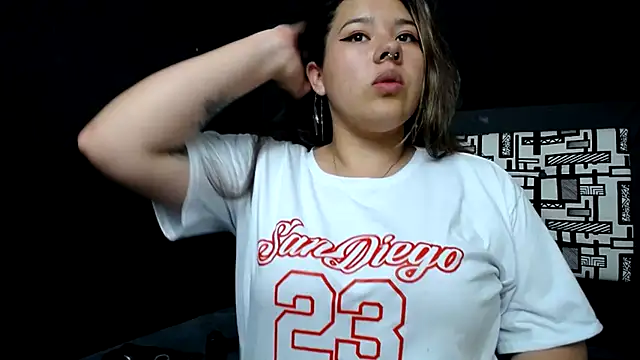 LinaBrowm online show from 10, 1, 2025