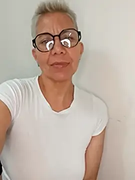 Snapshot of luz_bella chatting on 9, 12, 2024 luz bella online show from 9, 12, 2024