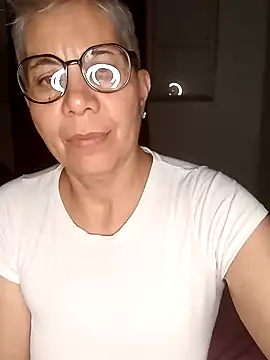 Snapshot of luz_bella chatting on 3, 1, 2025 luz bella online show from 3, 1, 2025