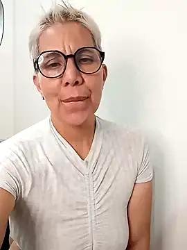 Snapshot of luz_bella chatting on 19, 1, 2025 luz bella online show from 19, 1, 2025