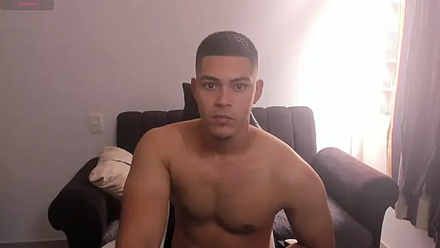 Snapshot of Iamdylan777 chatting on 25, 3, 2026 Iamdylan777 online show from 25, 3, 2026