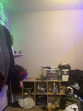 Snapshot of sum1betterthanmost chatting on 2, 12, 2025 sum1betterthanmost online show from 2, 12, 2025